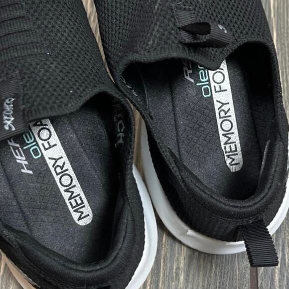 Skechers Ultra Flex First Women 7 Casual Stretch Sneaker Shoes‎ 12837TX Pull On - Picture 8 of 10